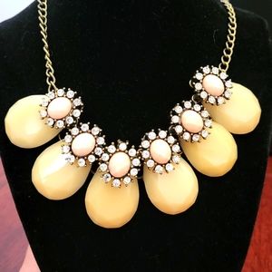 Teardrop chunky necklace